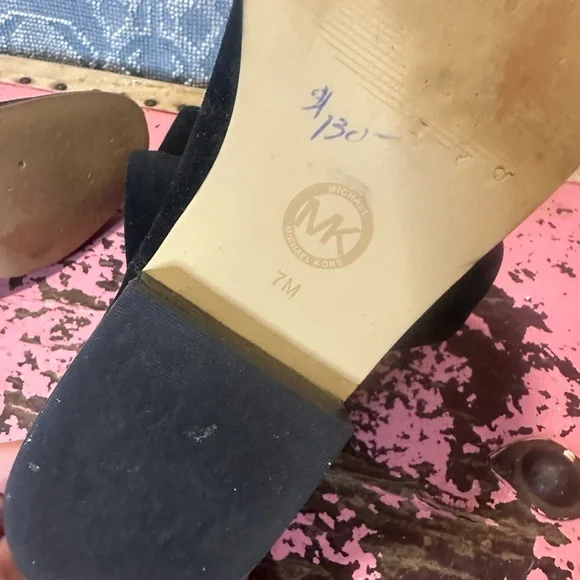 MICHAEL KORS black tall flat boots sz 7 - Picture 8 of 9